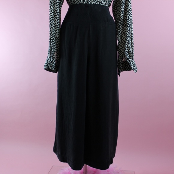 Zara Black Cropped Pant with Button Up Fly - Picture 4 of 4